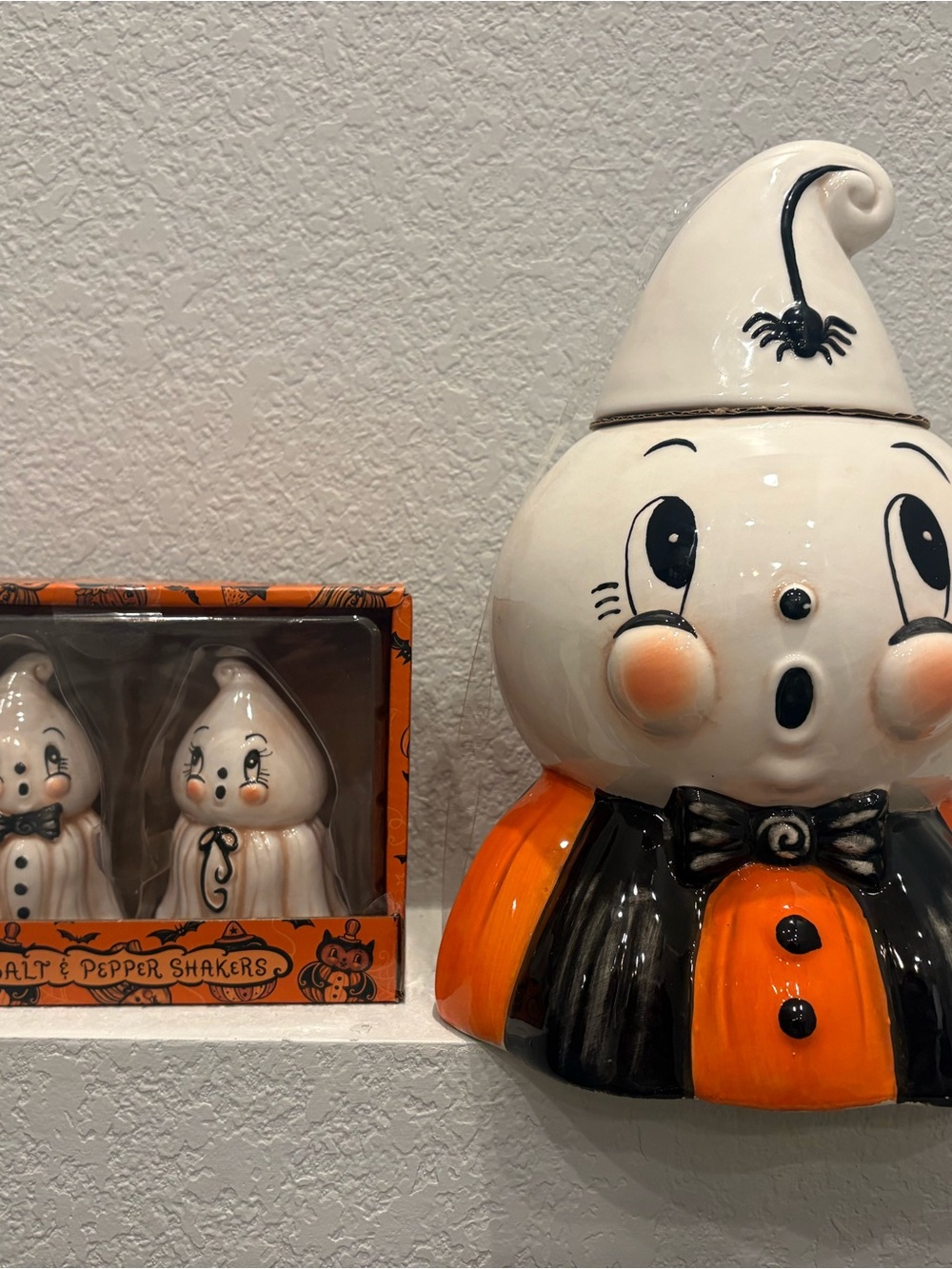 Johanna Parker Halloween Mr & Mrs Kooky Spooky Ghost Set